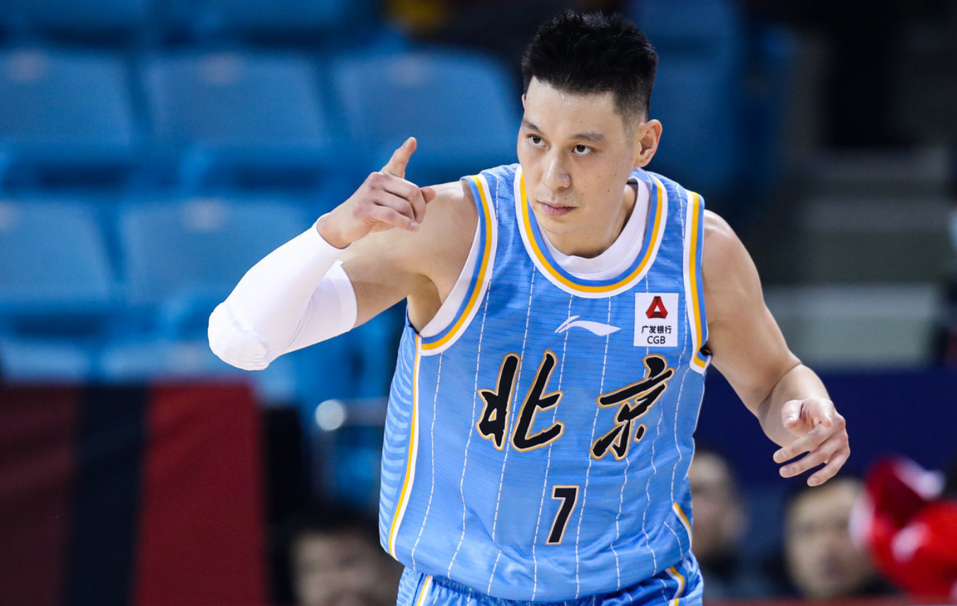 包含全明星赛集结日再迎强敌；芝加哥公牛豪取连胜；主帅态度：质疑声仍在；训练强度明显提升的词条